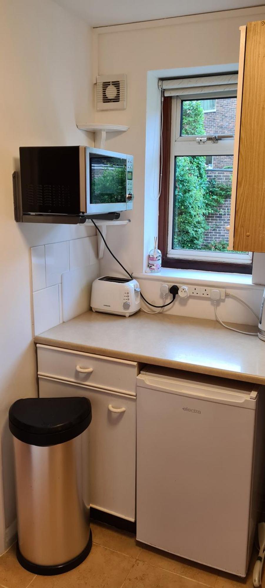 Studio Garden Flat Warlingham ภายนอก รูปภาพ